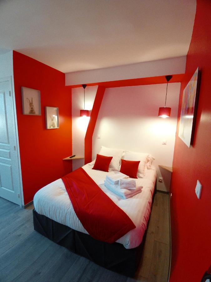 Les Remparts Hotel La Madelaine-sous-Montreuil Exterior foto